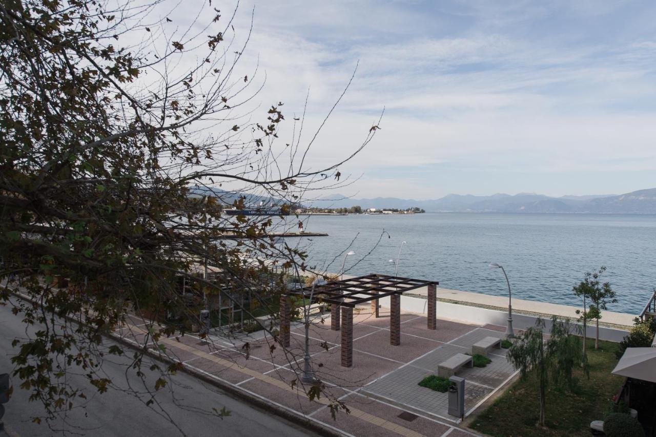 Nelion 01 - A Dream Apartment With Amazing View Aigio Dış mekan fotoğraf